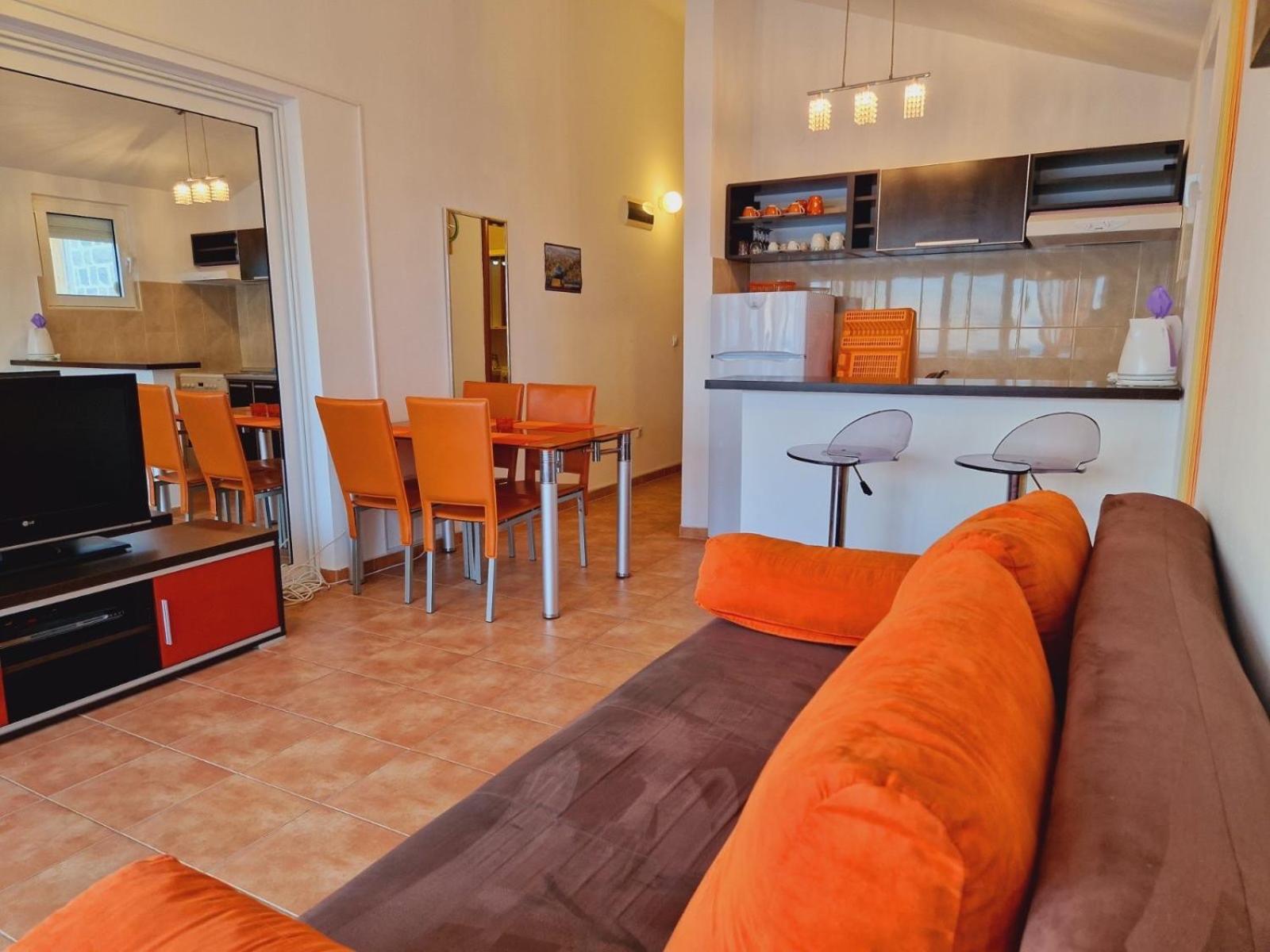 Vila Natalia Apartment Petrovac Екстериор снимка