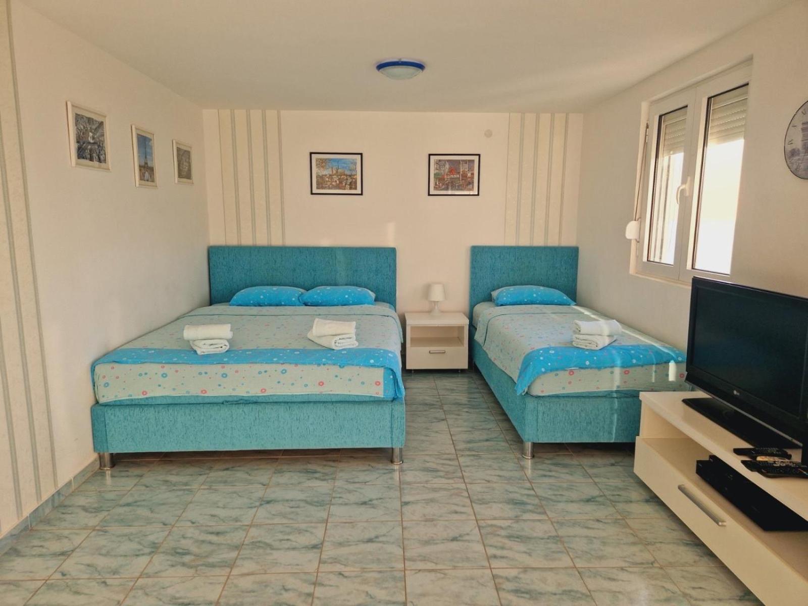 Vila Natalia Apartment Petrovac Екстериор снимка