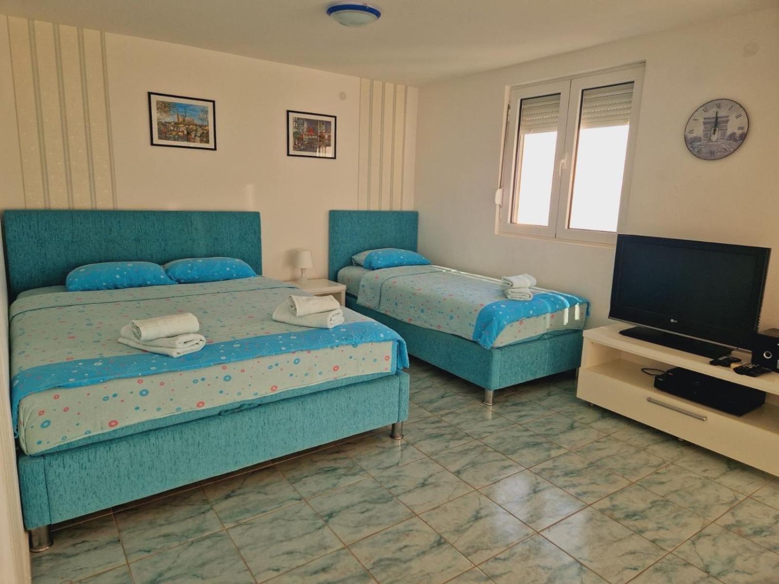 Vila Natalia Apartment Petrovac Екстериор снимка